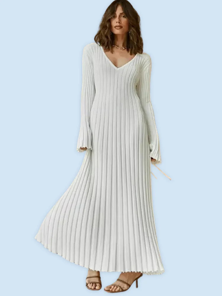 Long-Sleeved Knitted Maxi Dress